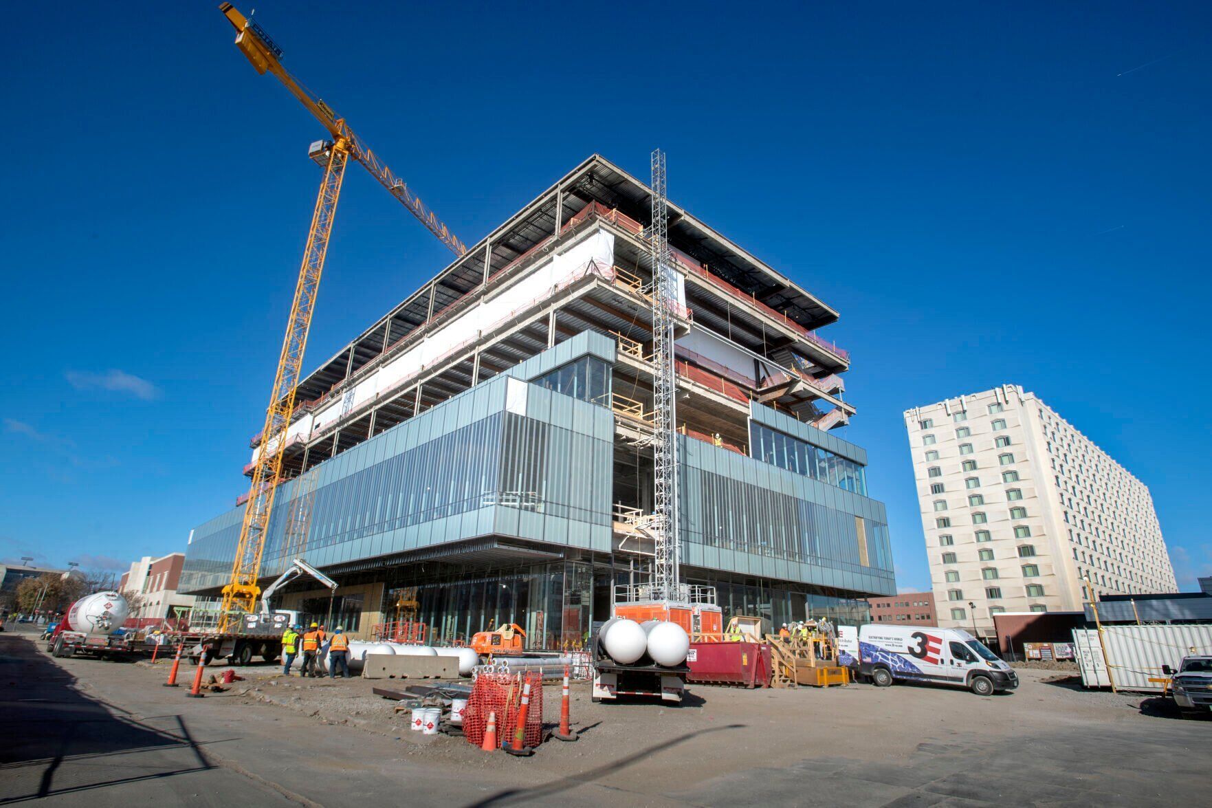 Kiewit Hall, 11.18